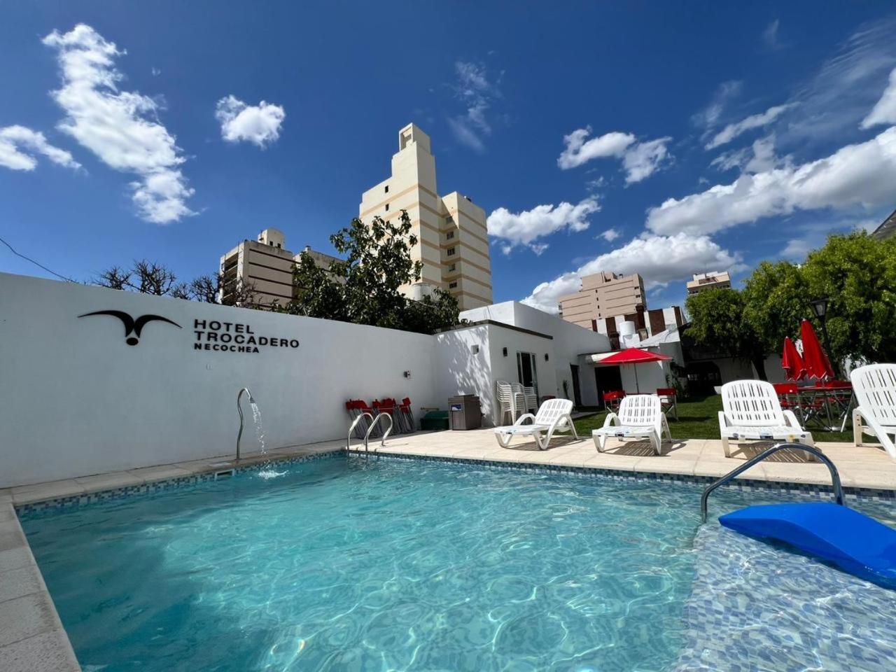 Hotel Trocadero 内科切阿 外观 照片