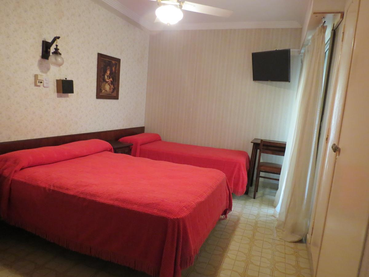 Hotel Trocadero 内科切阿 外观 照片