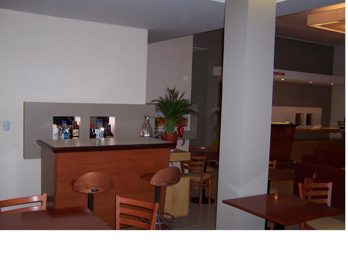 Hotel Trocadero 内科切阿 外观 照片